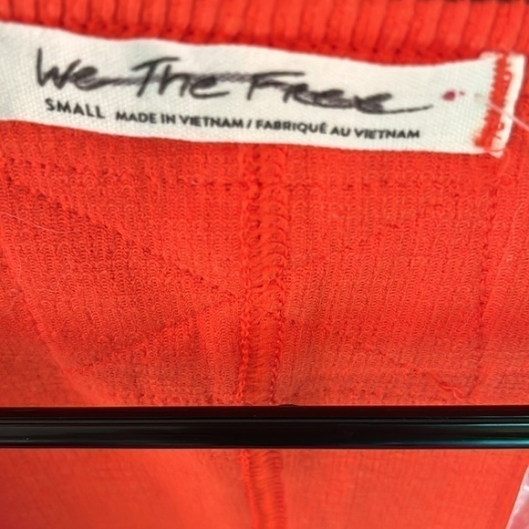 We The Free Orange Long Vest Size Small NWOT - Picture 2 of 5